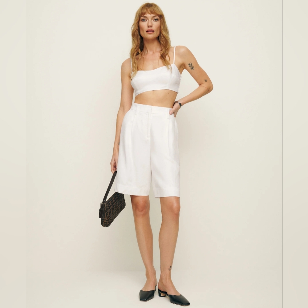 REFORMATION Liam Linen Bermuda Shorts In White NWT 6.